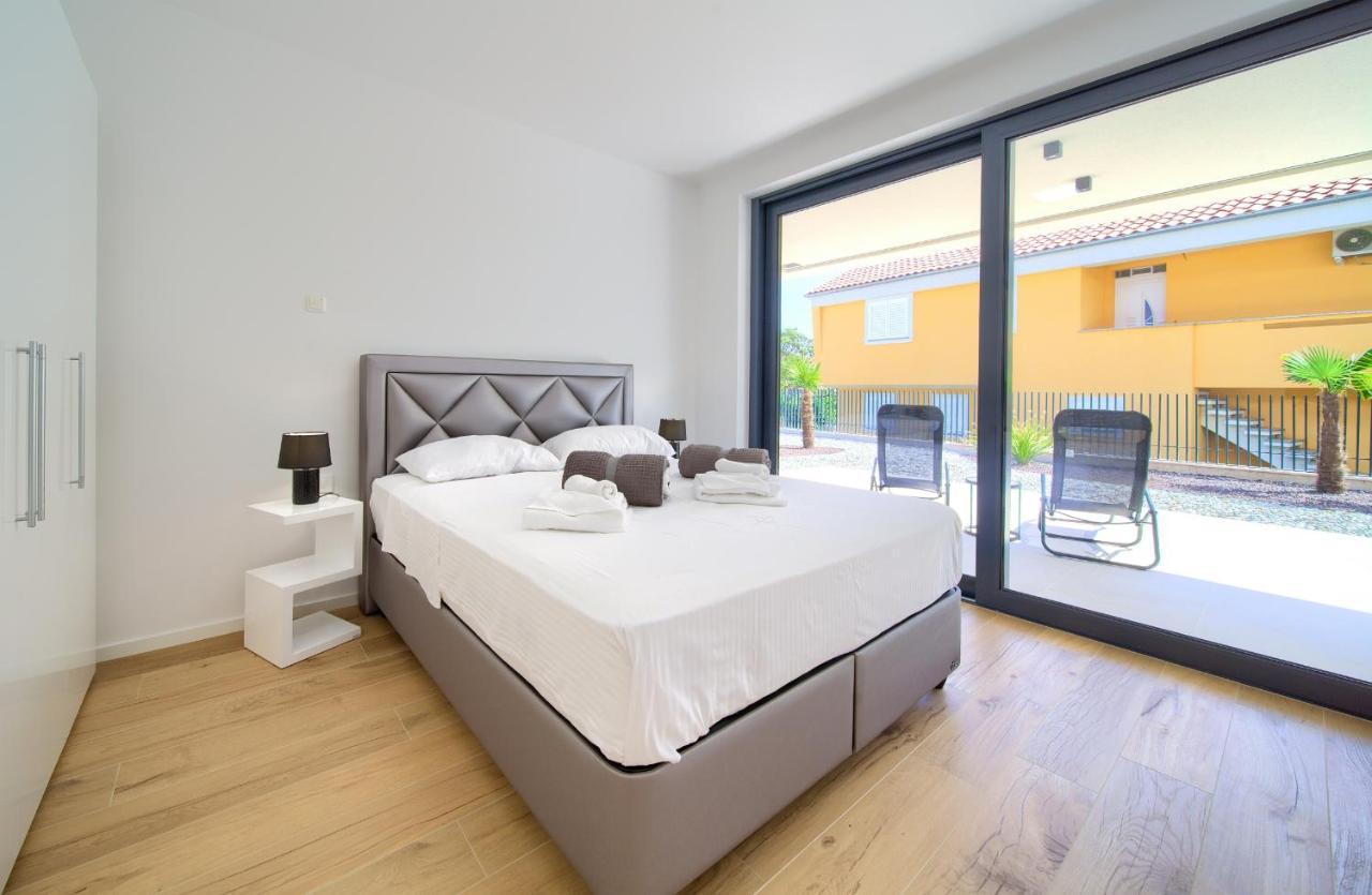 Villa Sabic By The Sea Krk Town Exterior photo