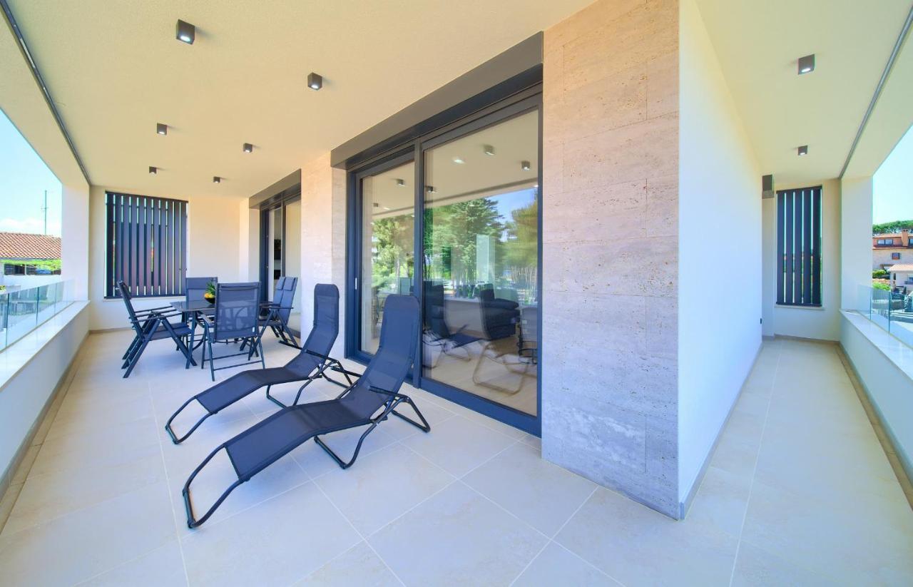 Villa Sabic By The Sea Krk Town Exterior photo