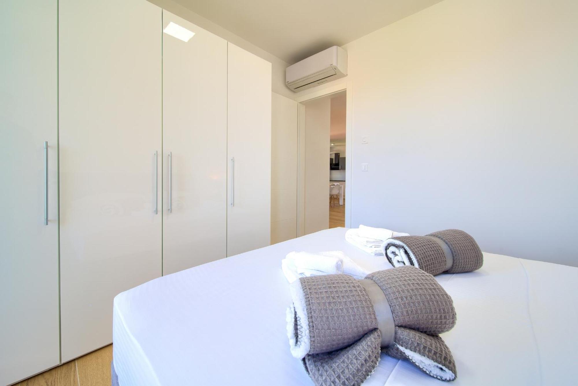 Villa Sabic By The Sea Krk Town Room photo