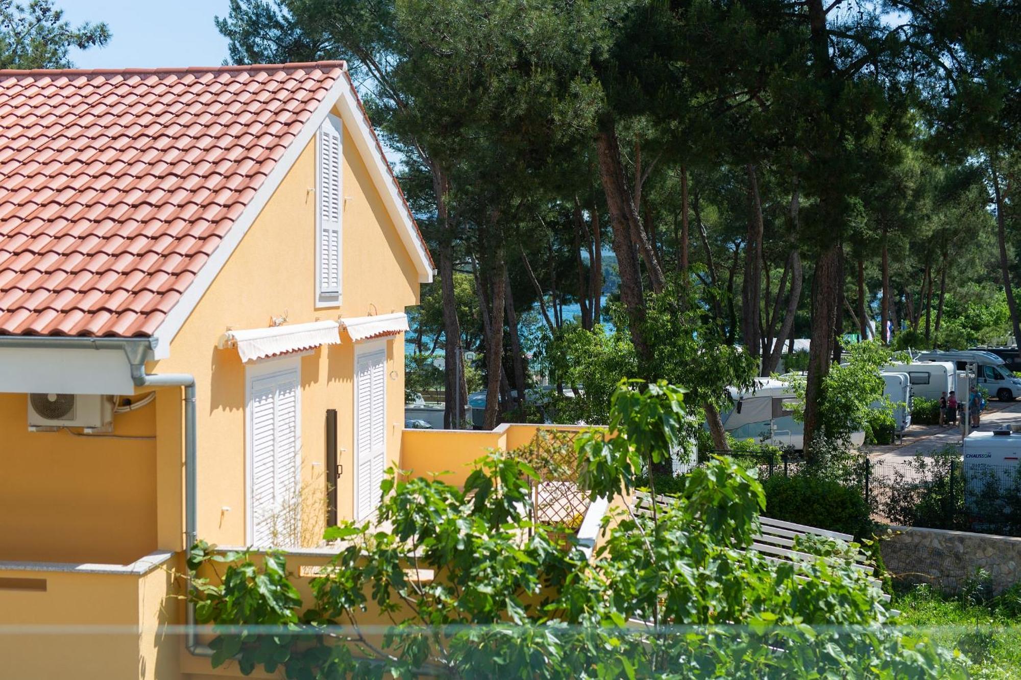 Villa Sabic By The Sea Krk Town Room photo